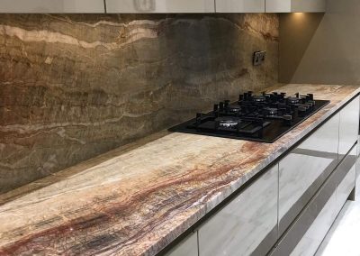 Contemporary Kitchen with Granite Worktop